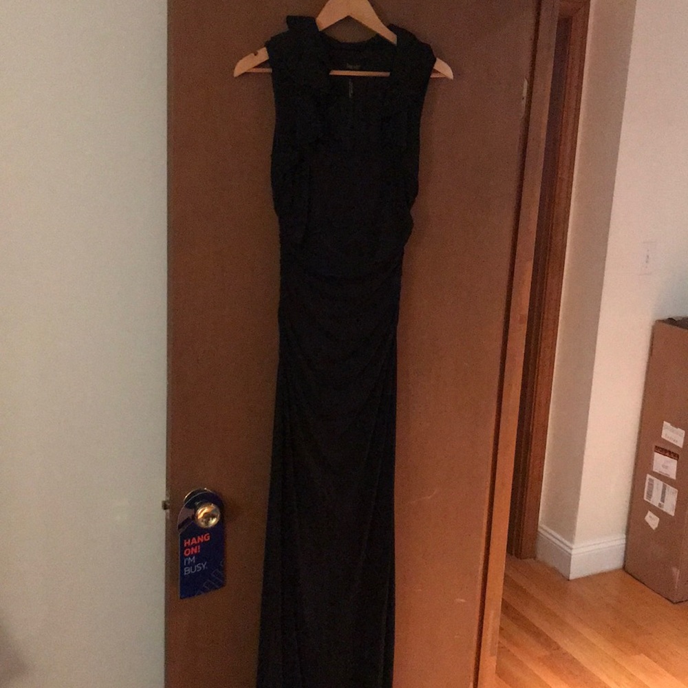 laundry by Shelli Segal formal floor length dress